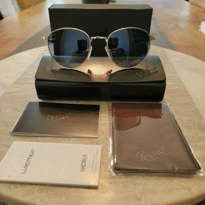 Persol 2388-S Gradient Sunglasses Discontinued (Excellent Condition)